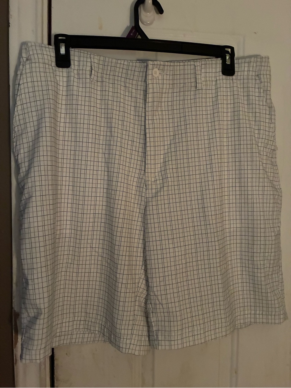 Men's White Grid Pattern Shorts size 38 Bolle Golf